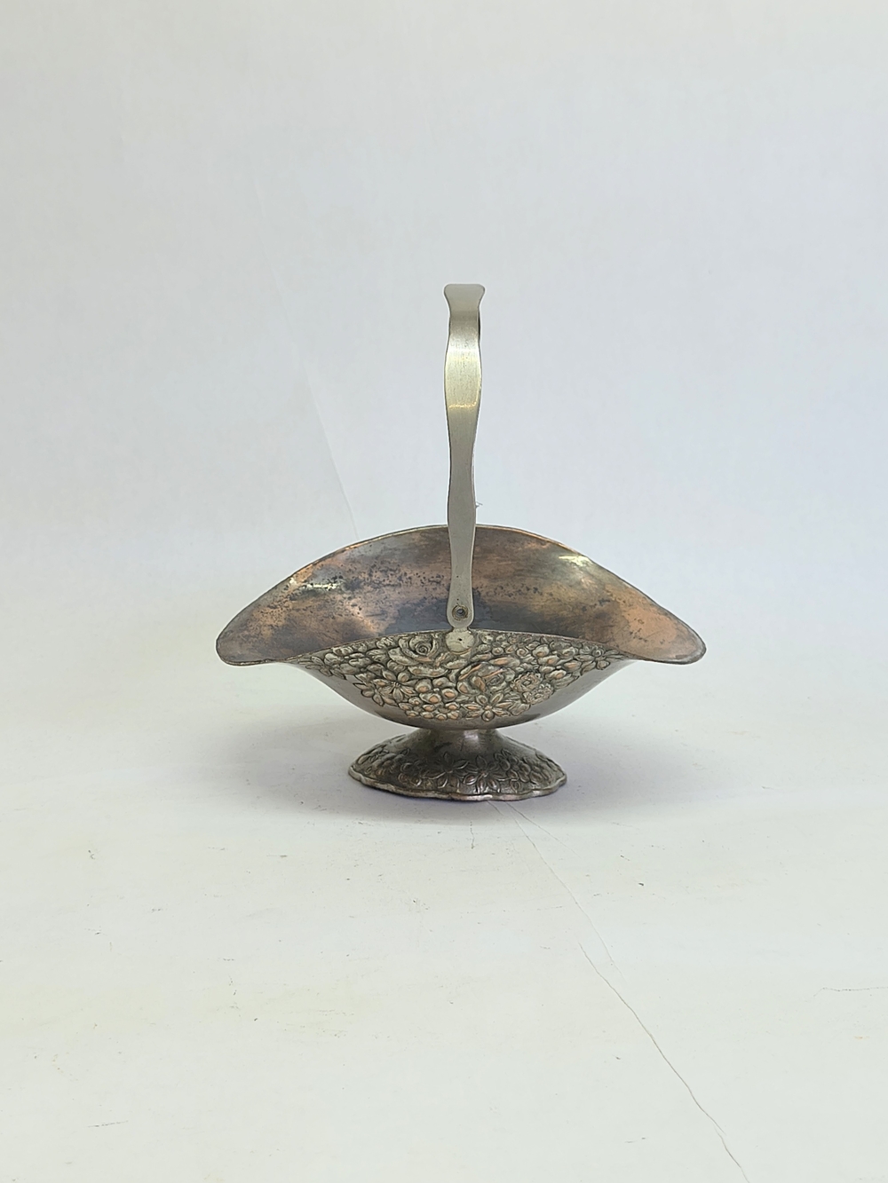 VINTAGE Antique-Style Decorative Silver Tone Pedestal Basket with Pivot Handle